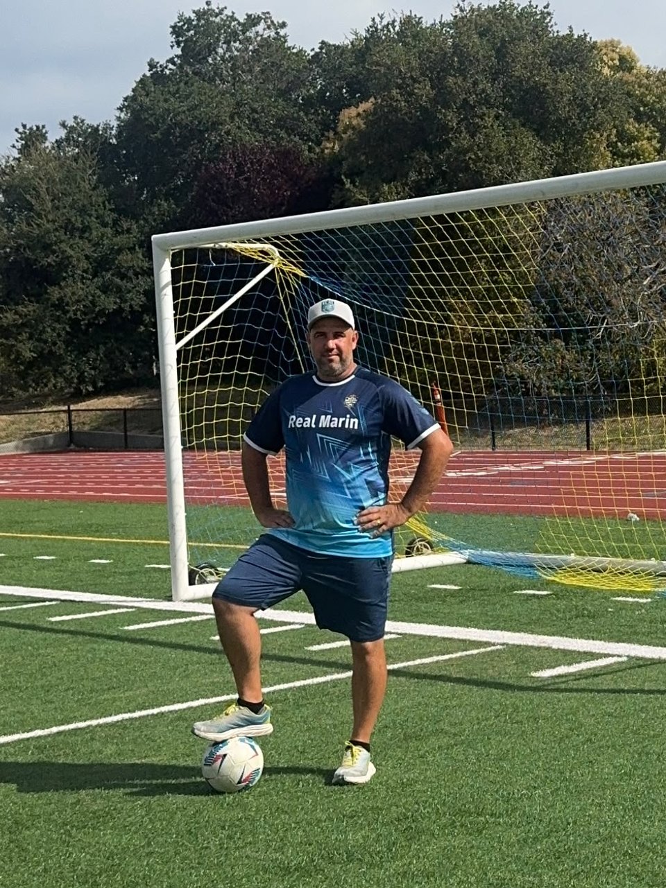 Bruno Roncato on the field, wearing a Real Marin jersey